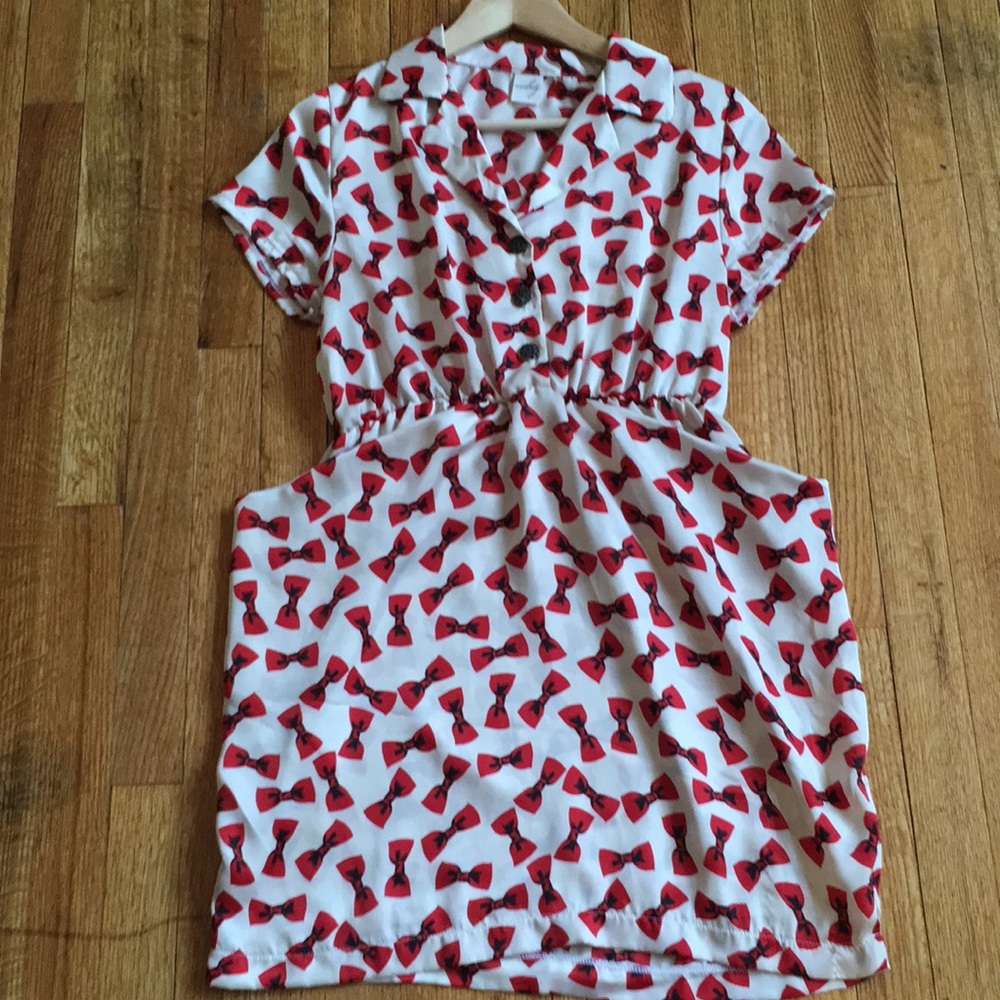 Silky pocket dress